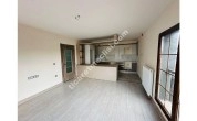 GÜL EMLAK'TAN GÜNEYŞEHİR'DE 2+1 BANKA DEVİRLİ SATILIK DAİRE